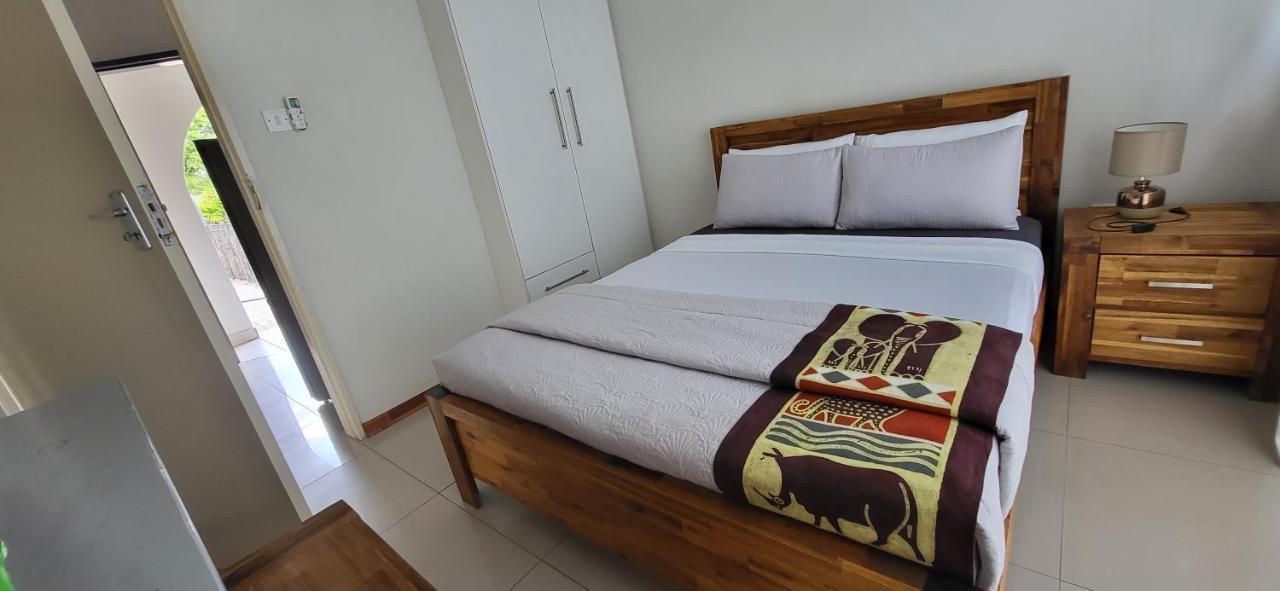 Ferienwohnung Maun Luxury Oasis Exterior foto